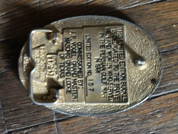 [Buckle Pic Missing] (Click here)